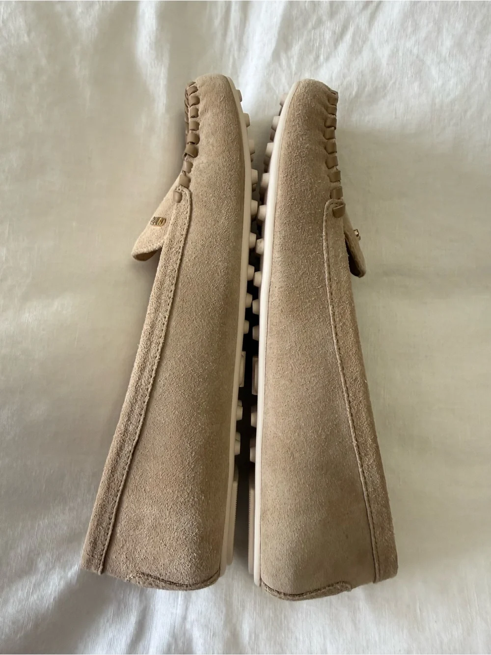 Michael Kors | Women's 8 | Eve Suede Loafer Camel Beige Tan Moccasins | EUC